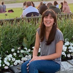 Meet your Posher, Lauren